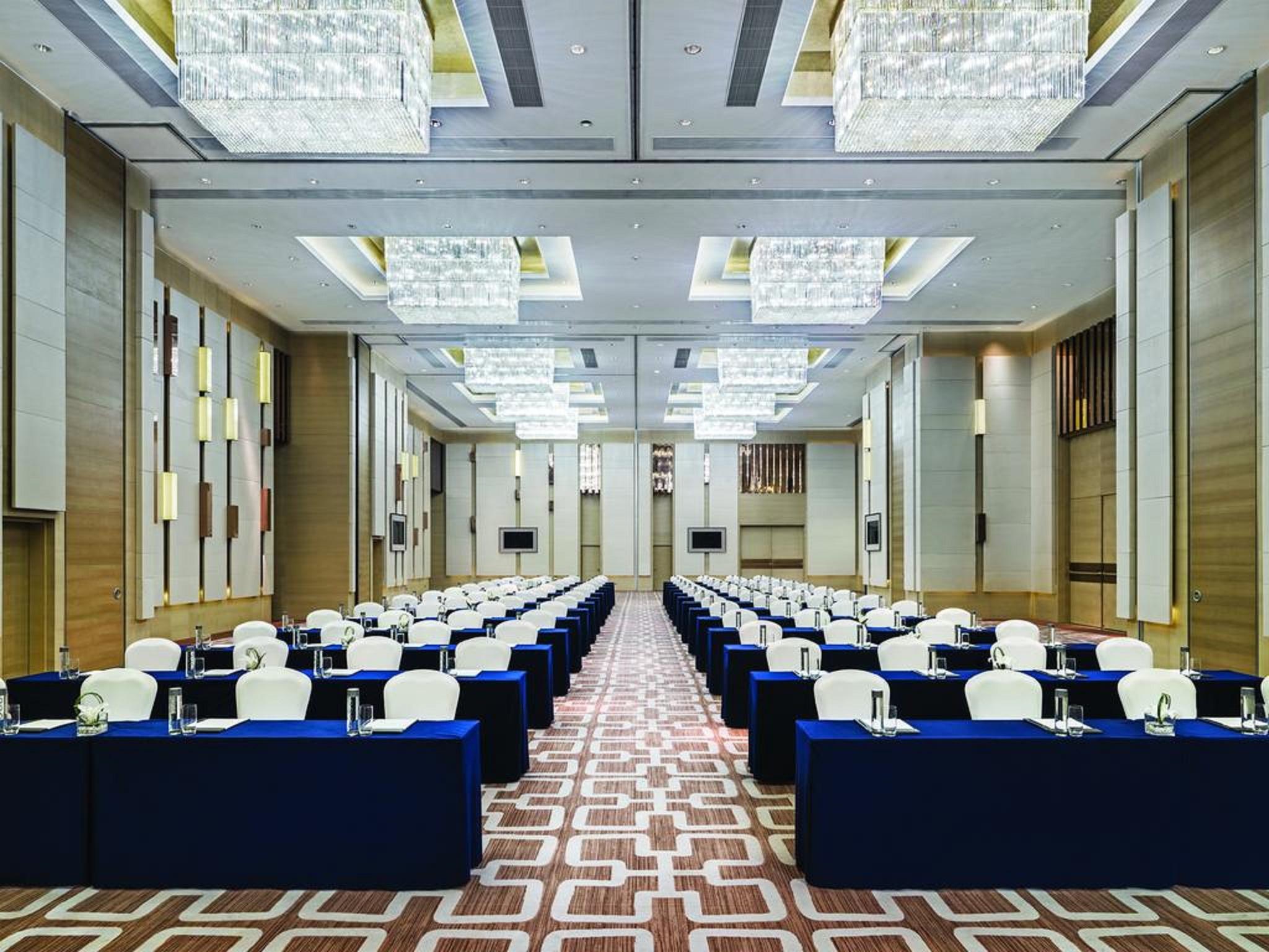 Hotel Langham Place - Walking Distance To Fair & Overseas Buyers Registration Service Guangzhou