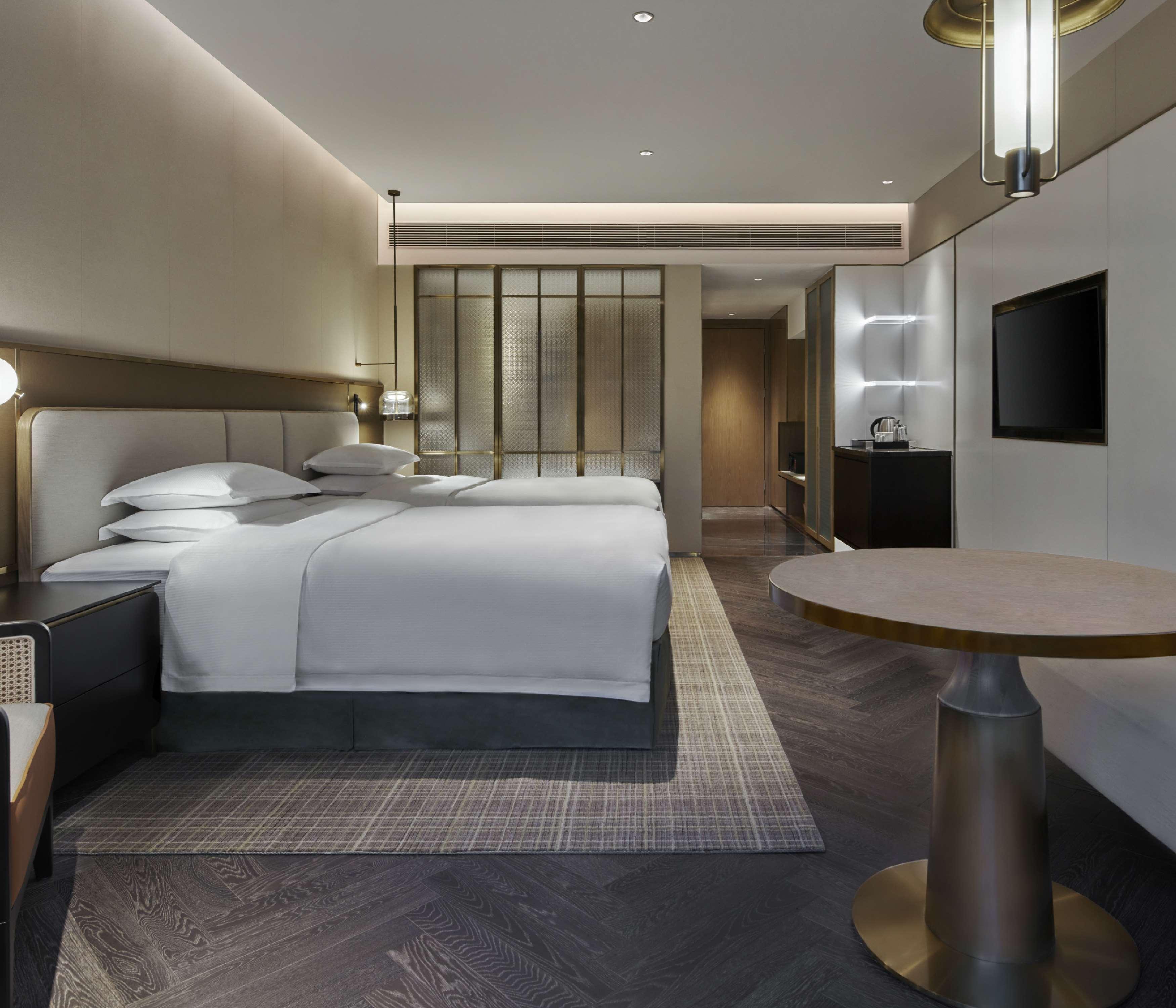Hotel Hilton Science City, Free Shuttle Bus During Fair 5*