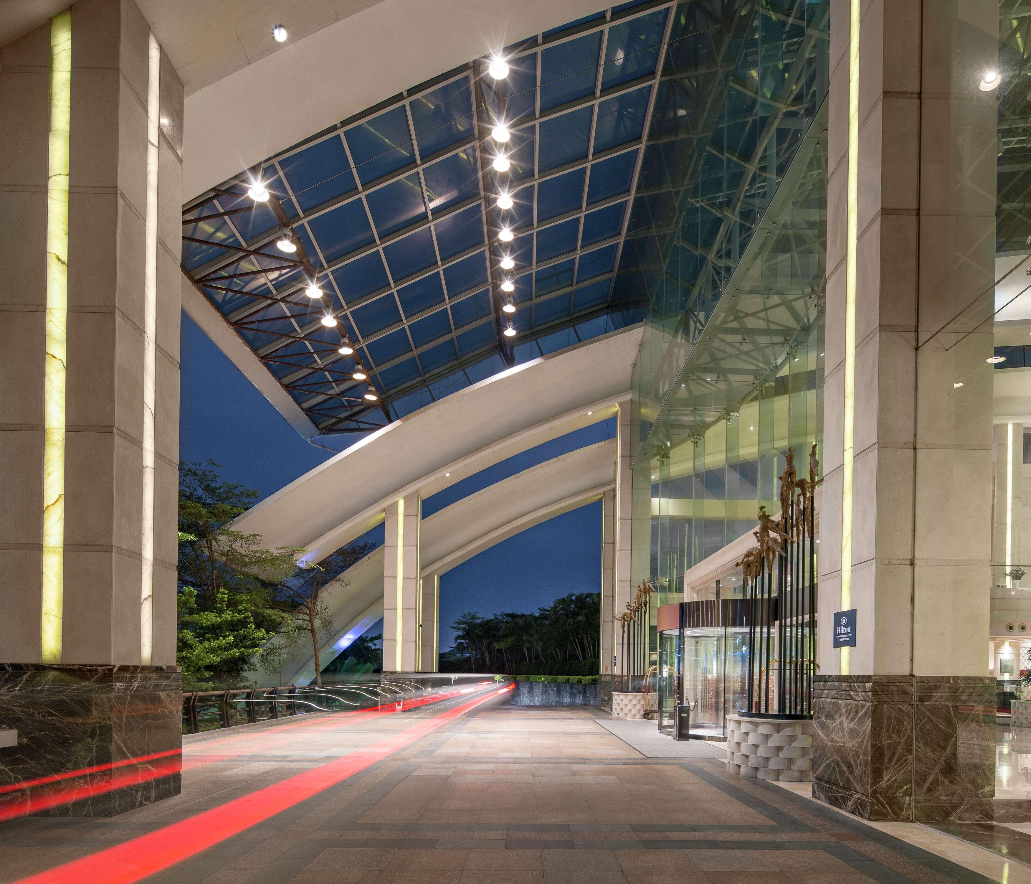 Hilton Science City, Free Shuttle Bus During Fair Guangzhou