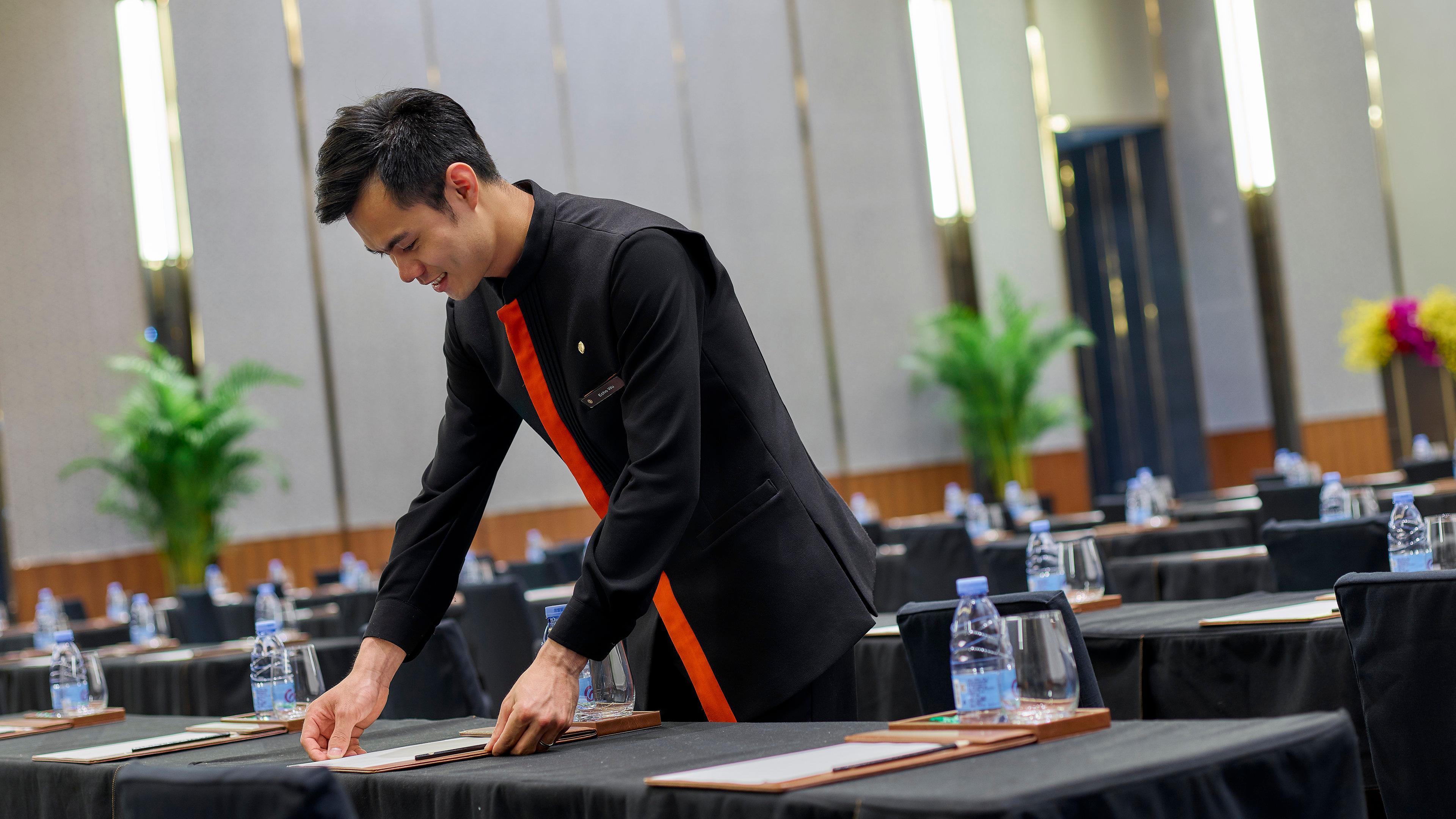 Intercontinental Exhibition Center By Ihg - Free Shuttle Between And Exhibition Center During Fair & Exhibitor Registration Counter Hotel Guangzhou