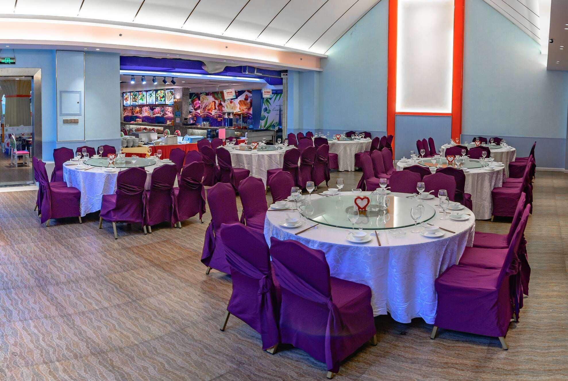 Atlantis Hotel