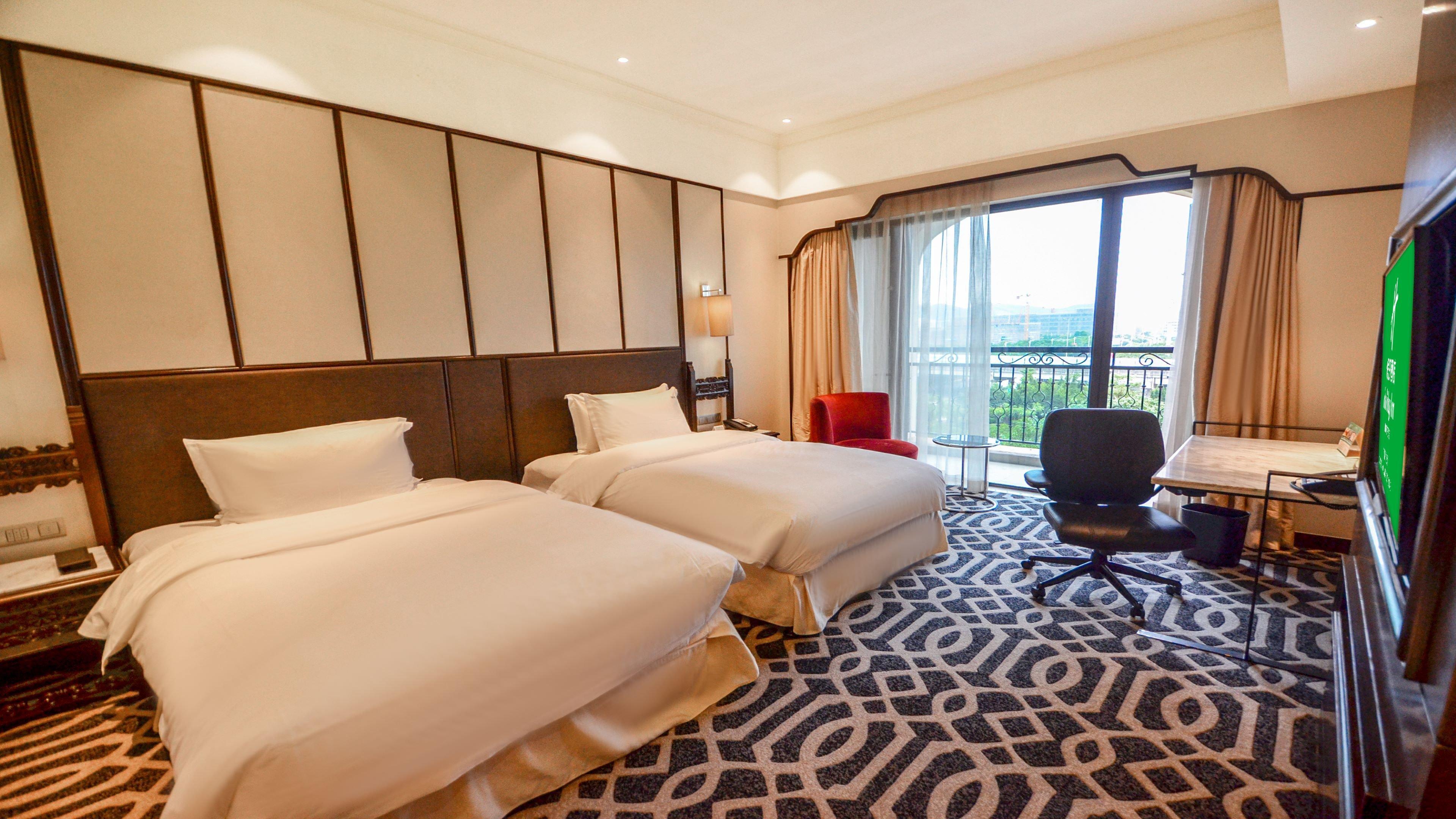 Airport Hotel