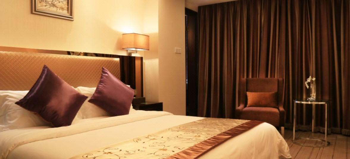 Hotel Easun Guotai 4*