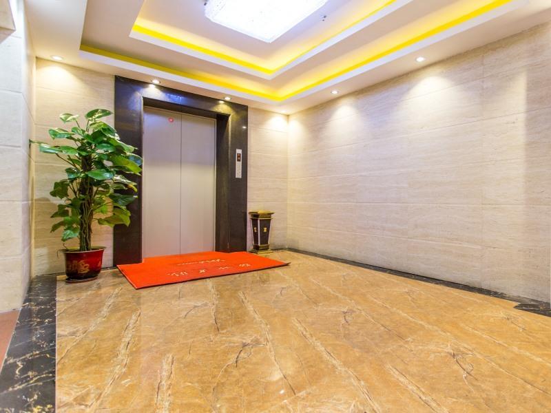 Greentree Panyu Chimelong Paradise Business Hotel 3*