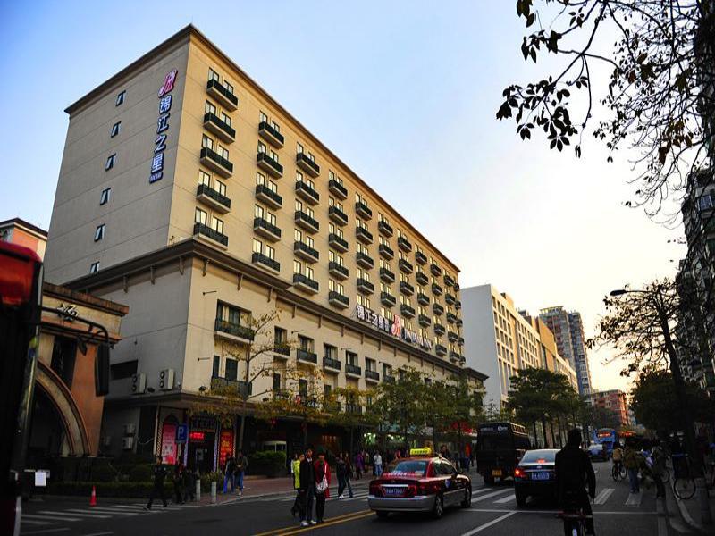Jinjiang Haizhu Jiangtai Road Subway Station 3*