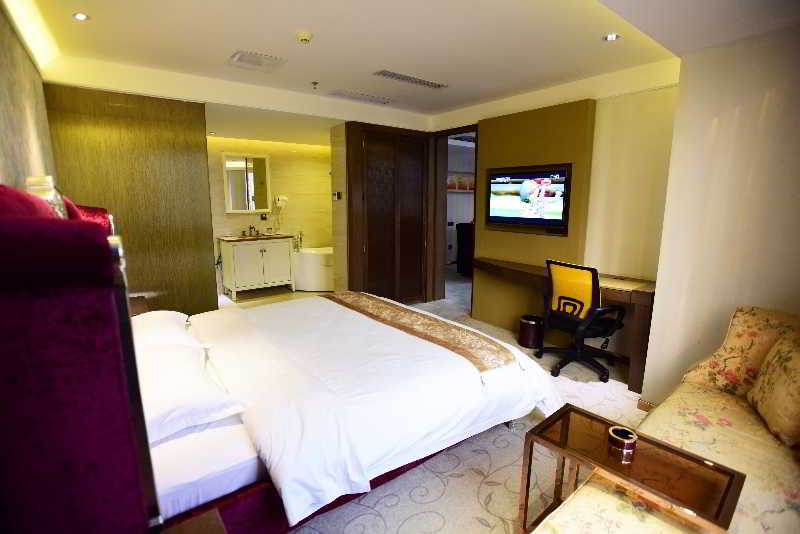 Kaiserdom Huayue Hotel 3*