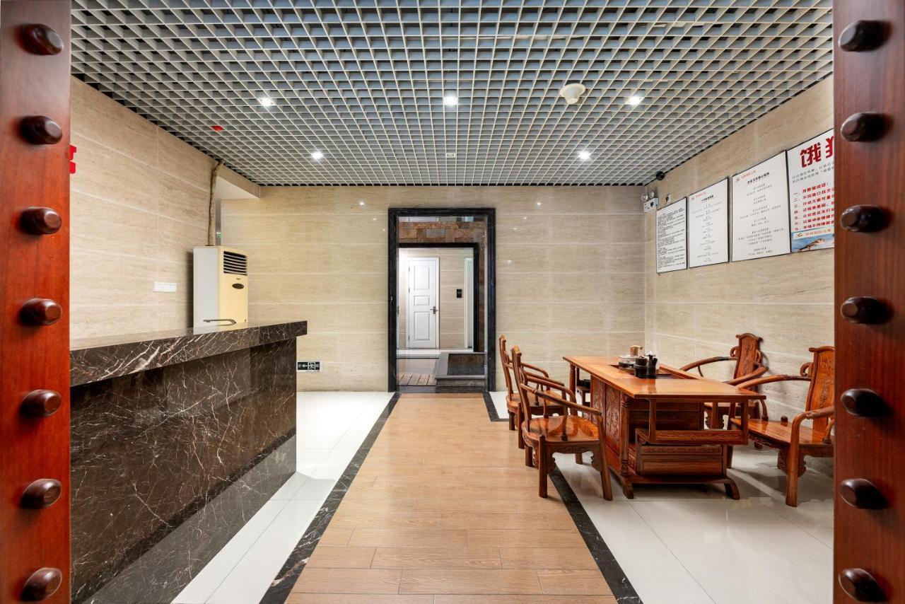 Jinxinwu Yuancun Apartamento 3*