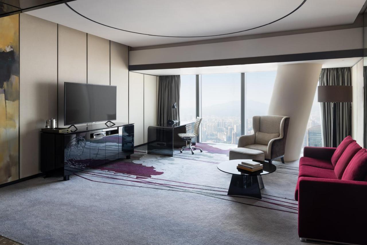 Four Seasons - Free Shuttle Bus To Fair Complex & Overseas Buyer Registration Services During Fair Period Hotel Guangzhou