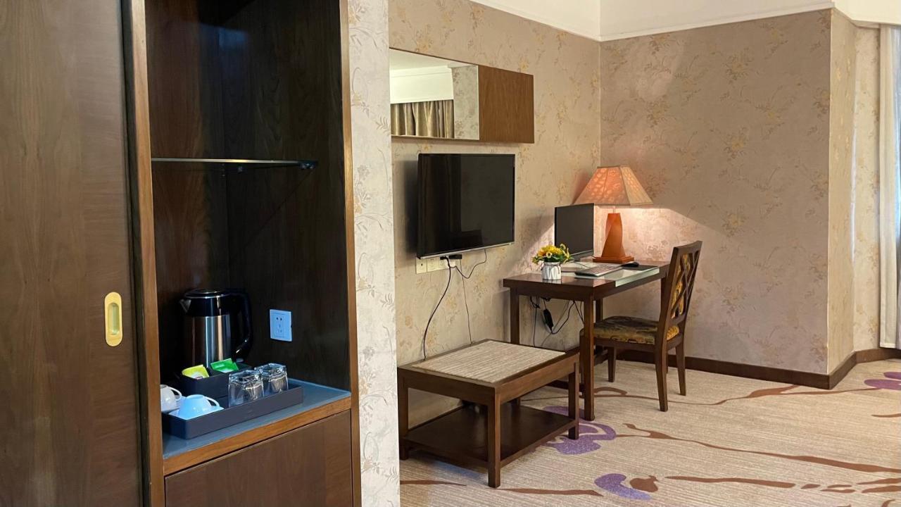 Oriental Silk Hotel Canton