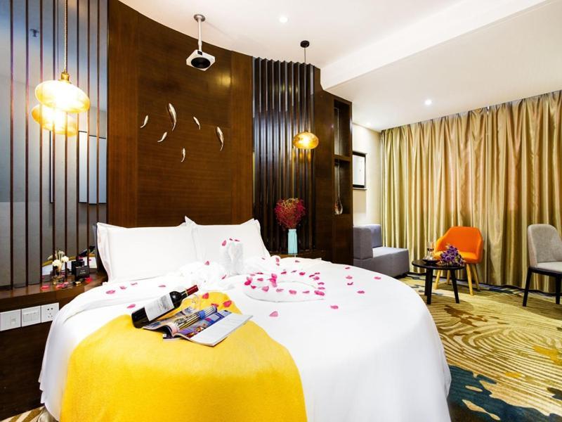 Hotel Insail Beijing Road Pedestrian Branch 4*