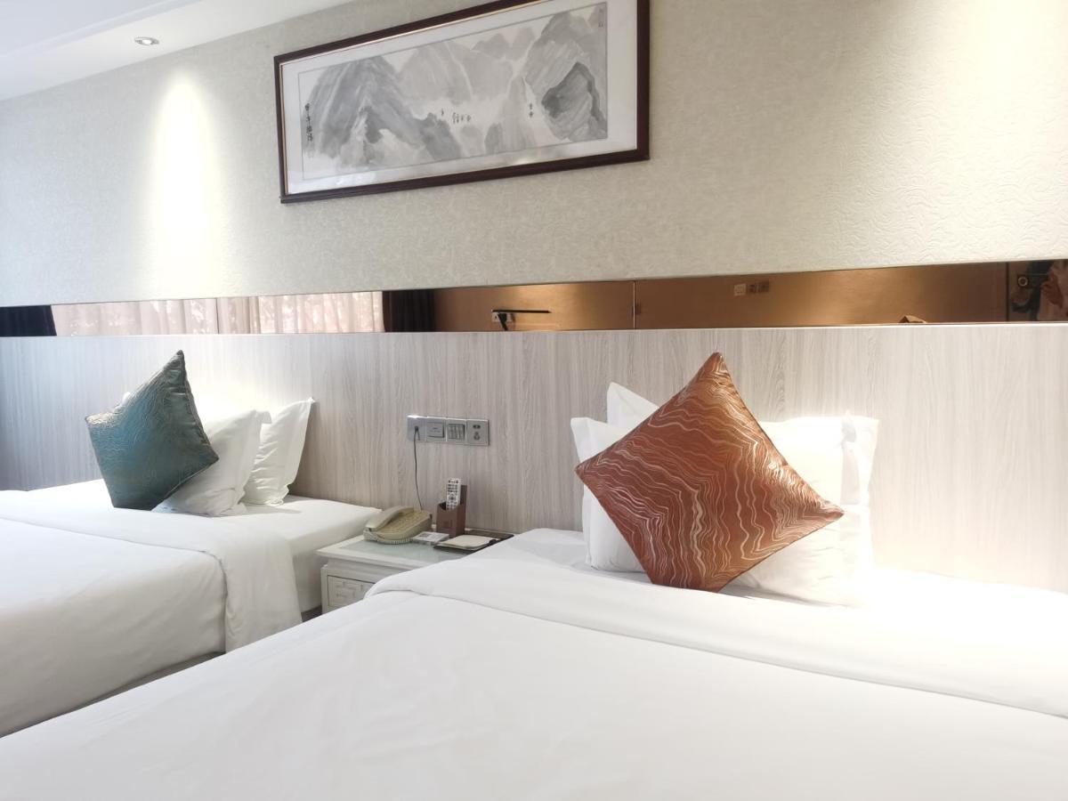 Paco Hotel Tianhe Coach Terminal Metro Satation Guangzhou-Free Shuttle Bus For Canton Fair