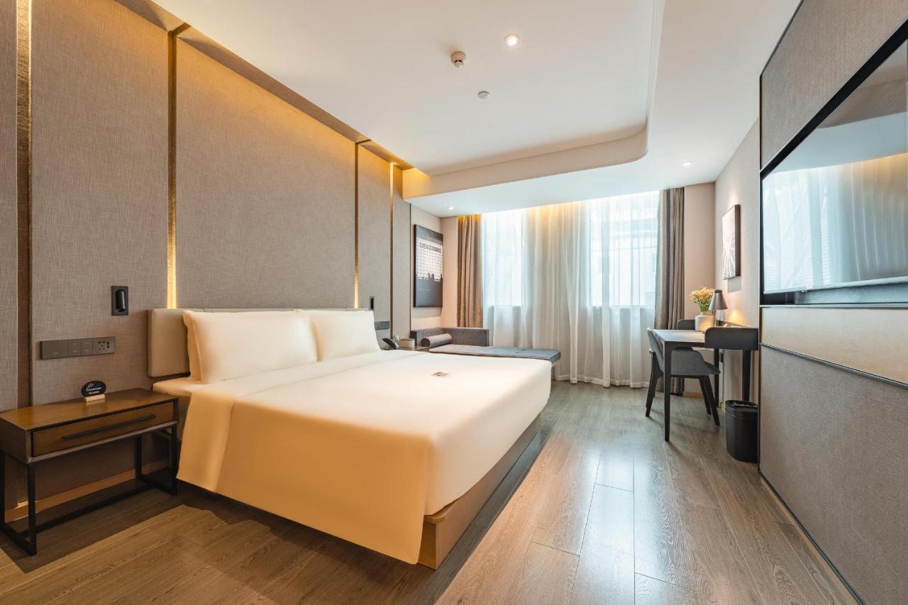 Hotel Atour Zhujiang New Town Wuyangtun 4*