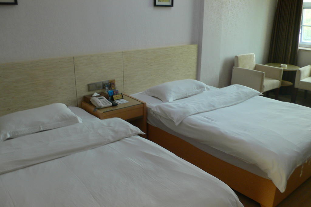 Tiga Guangzhou
