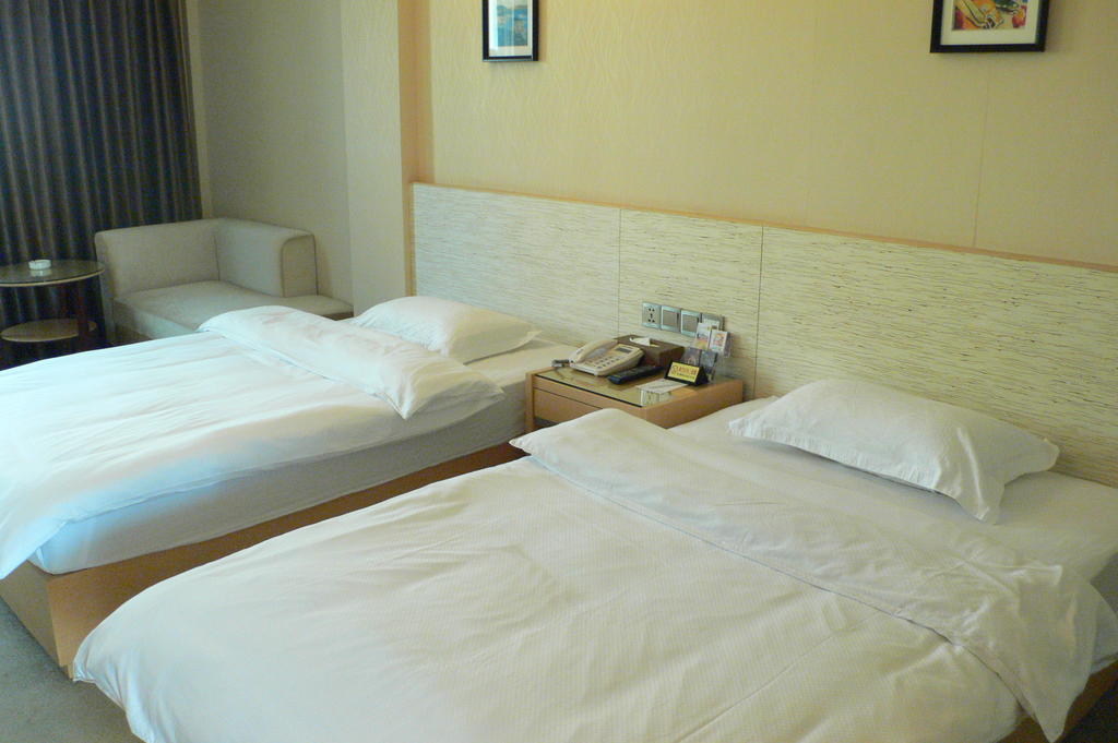Tiga Hotel 3*
