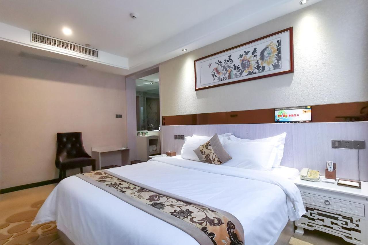 Paco Hotel Tianhe Coach Terminal Metro Satation Guangzhou-Free Shuttle Bus For Canton Fair Hotel Guangzhou