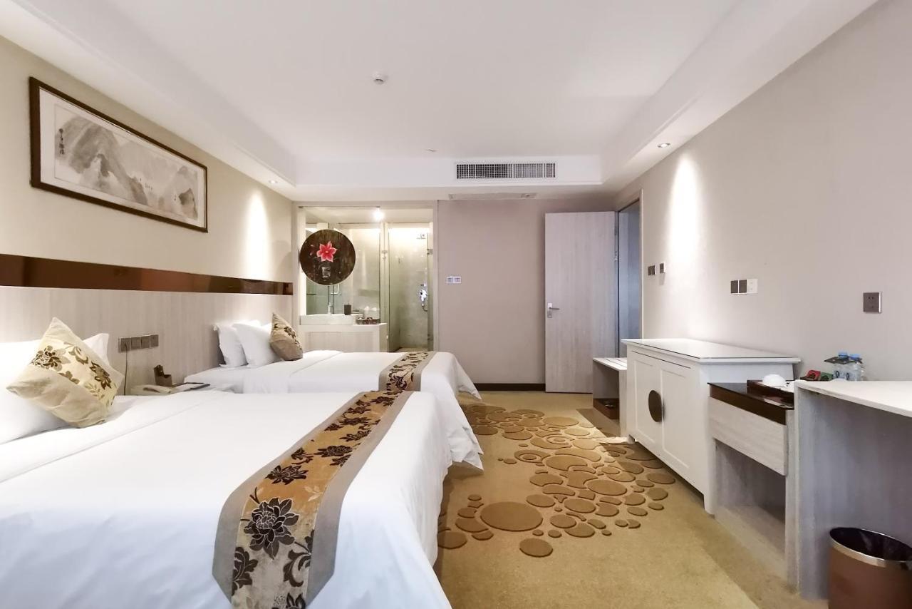 Paco Hotel Tianhe Coach Terminal Metro Satation Guangzhou-Free Shuttle Bus For Canton Fair Hotel Guangzhou