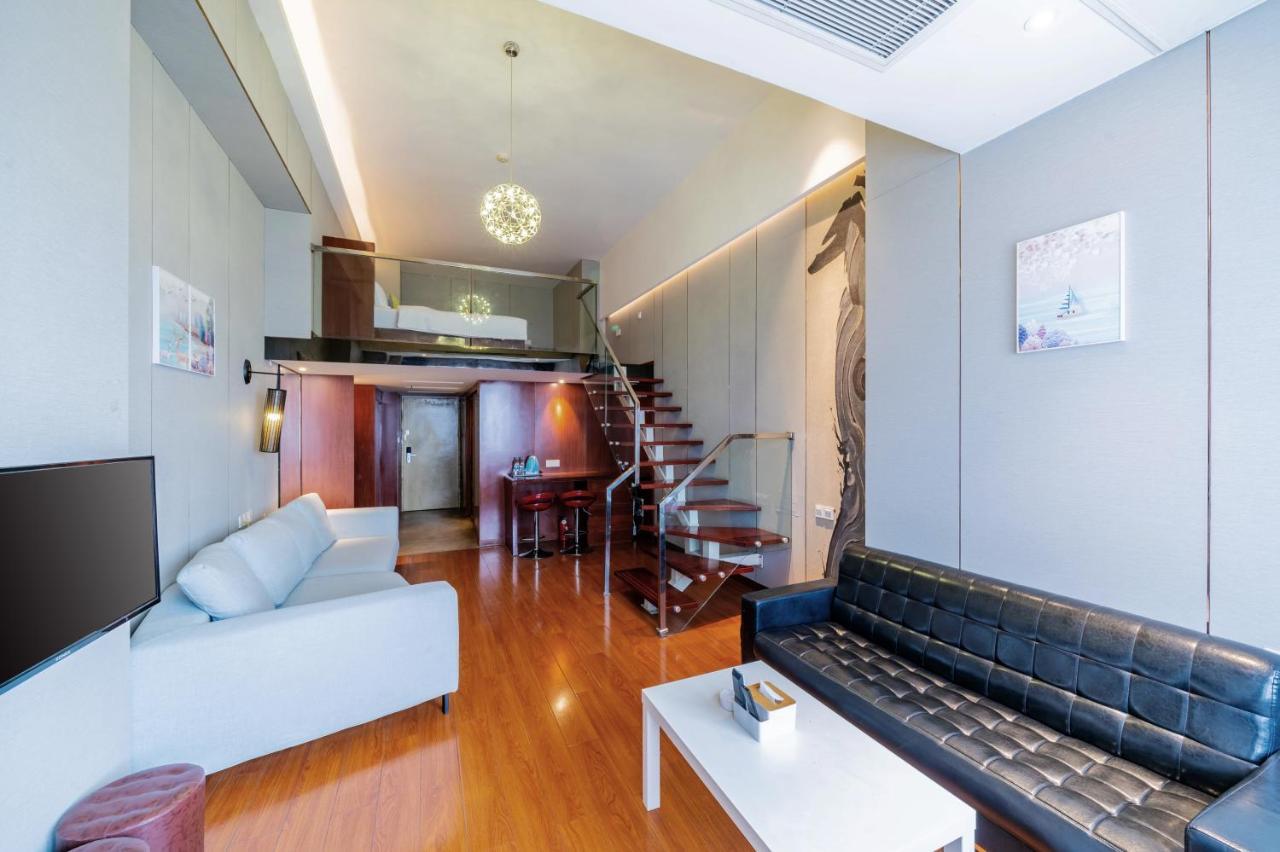 April Fair Duplex South Railway Station Ao Yuan Yue Shi Dai Branch Apartment