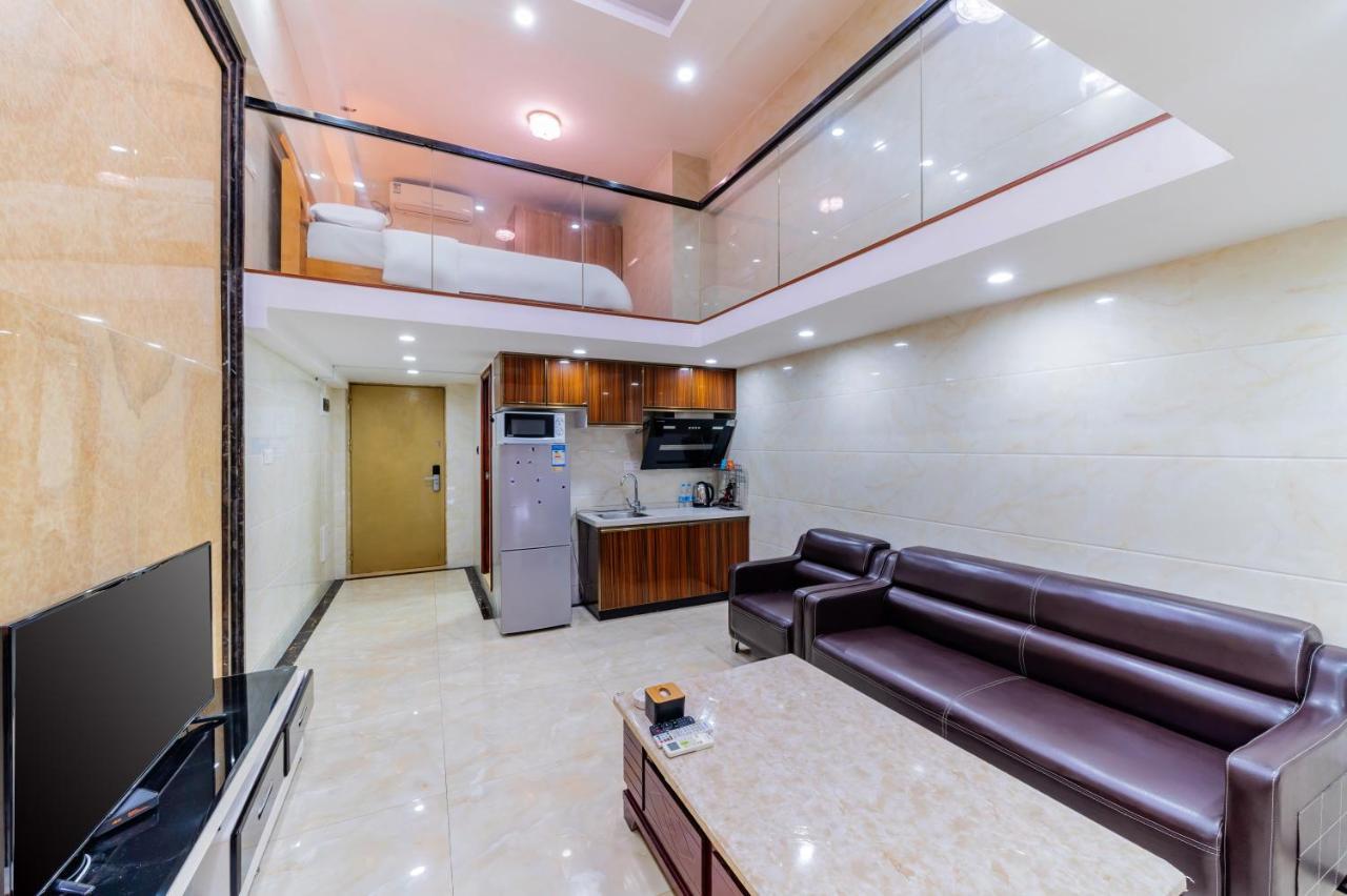April Fair Duplex South Railway Station Ao Yuan Yue Shi Dai Branch Apartment Guangzhou