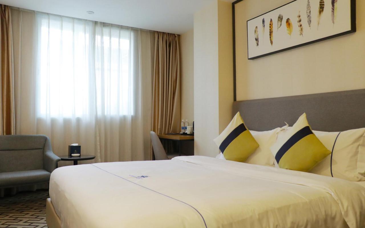 Homies Hotel 4*
