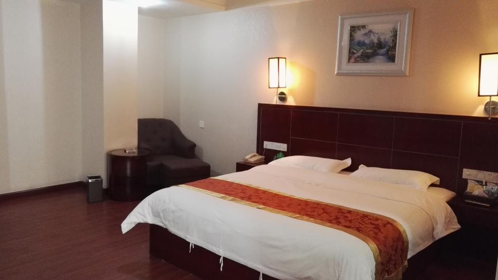 One One Business Hotel Guangzhou