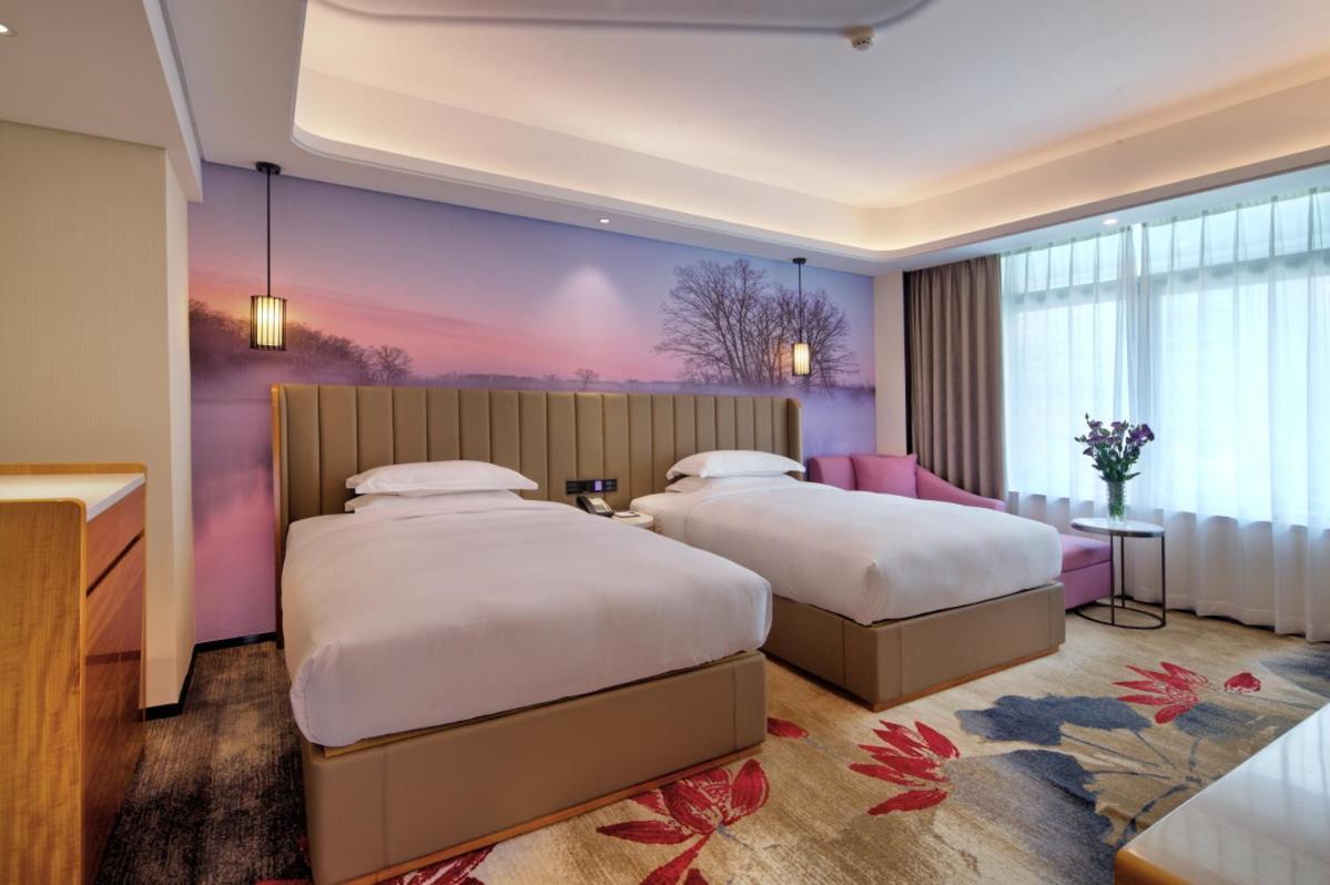 Hotel Zengcheng 4*