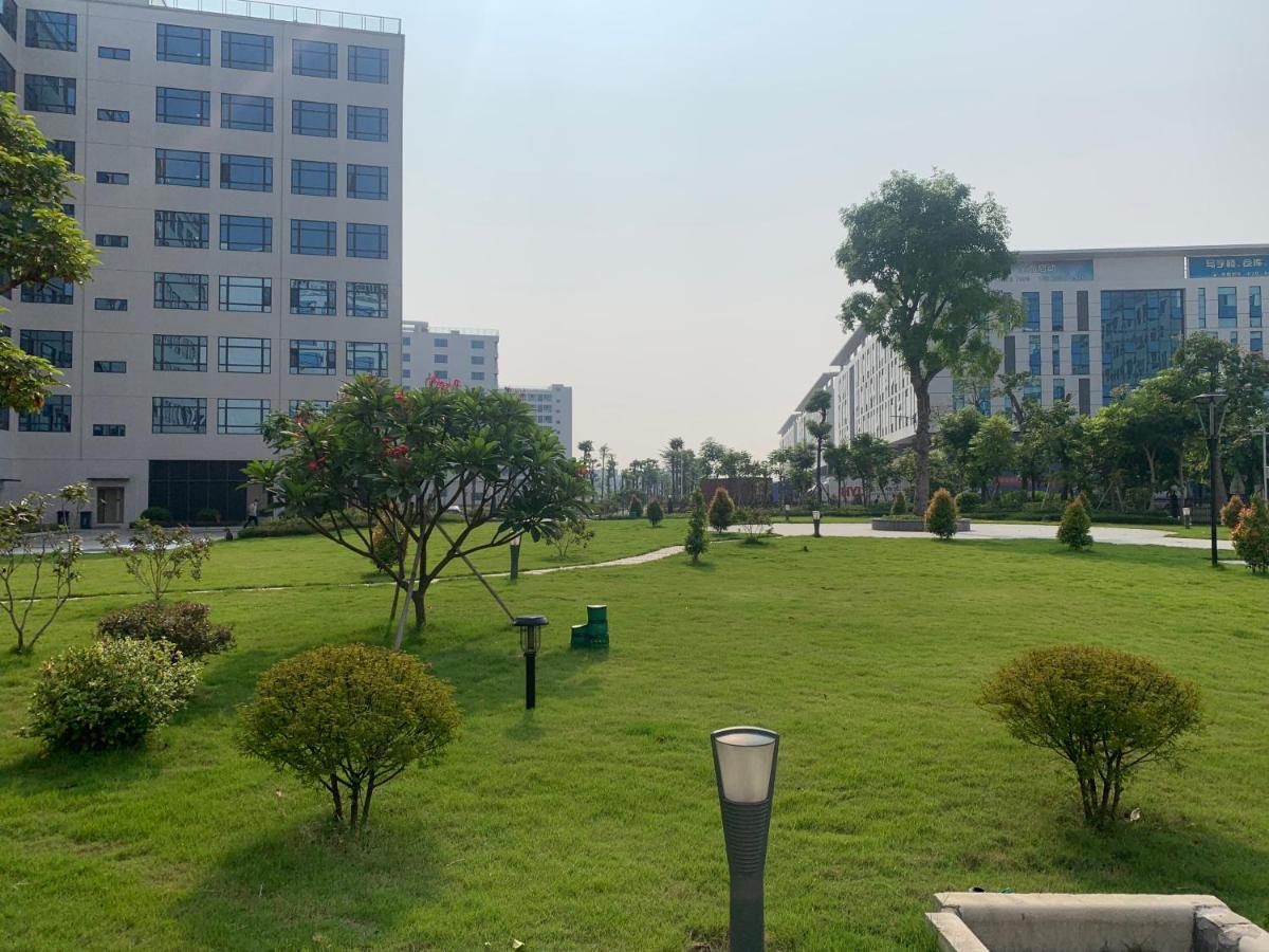 Southern Airlines Pearl Airport Hotel-canton Fair Free Shuttle Bus