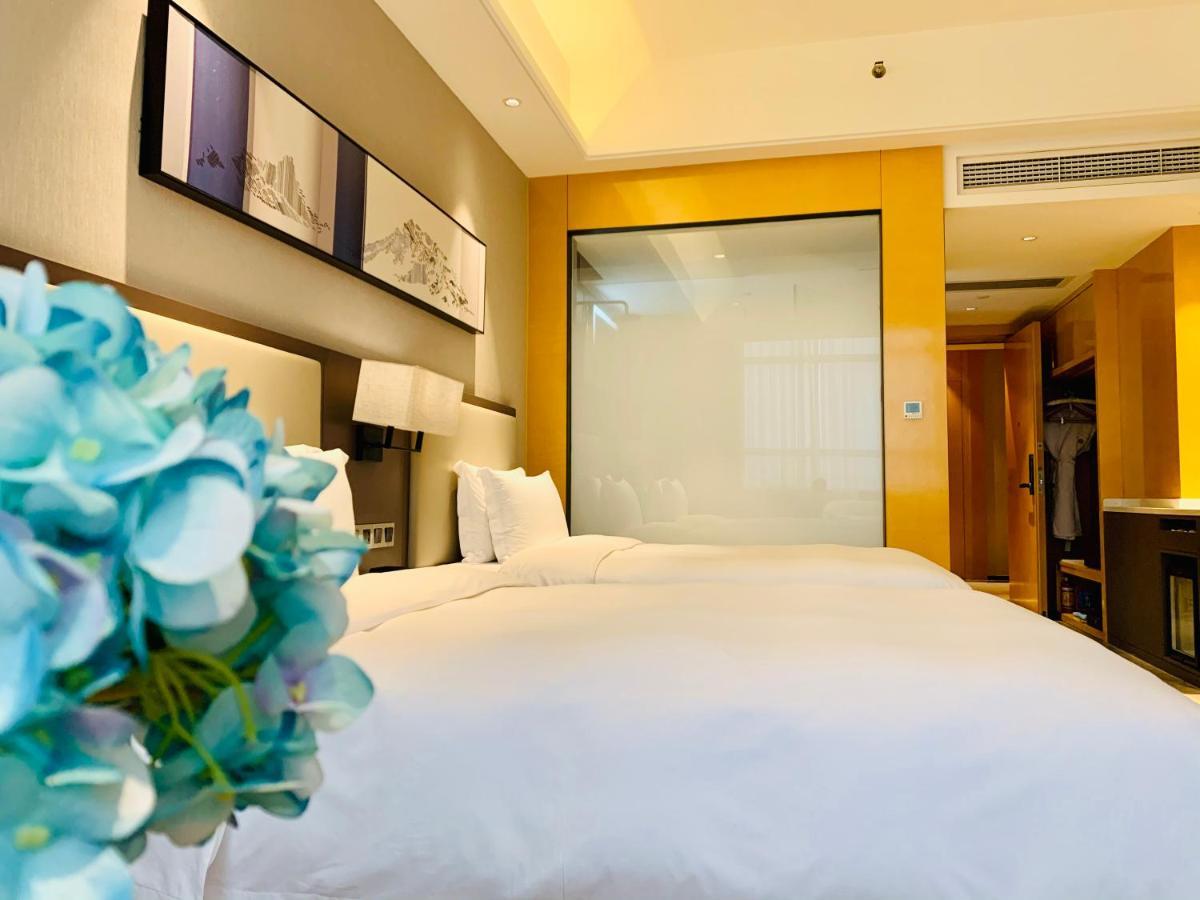 Southern Airlines Pearl Airport Hotel-canton Fair Free Shuttle Bus 5* Guangzhou