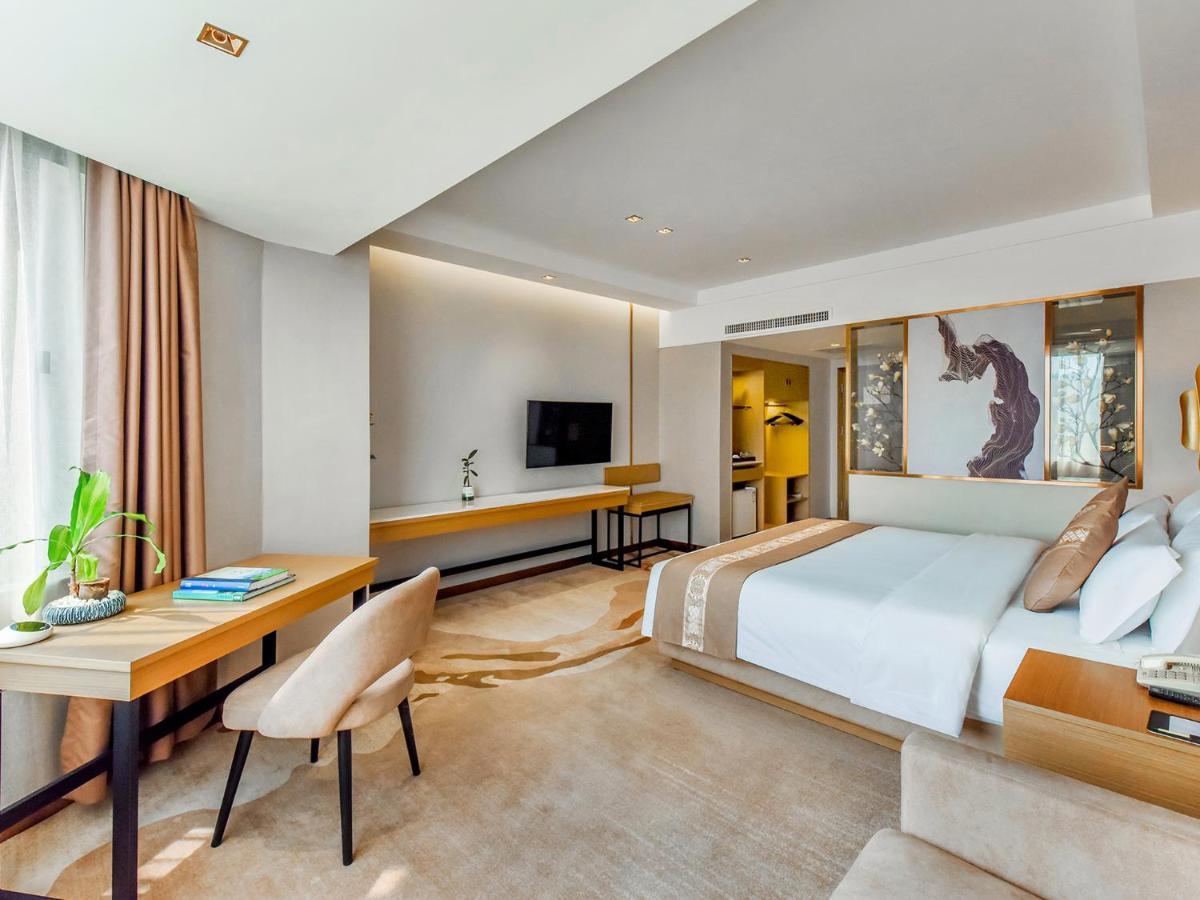Oriental Silk Hotel 3*