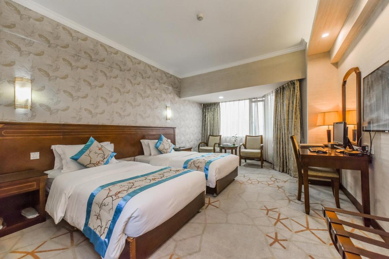 Oriental Silk 3*
