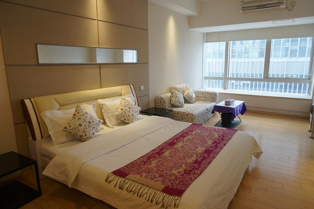 Yoyo Wales Apartment *