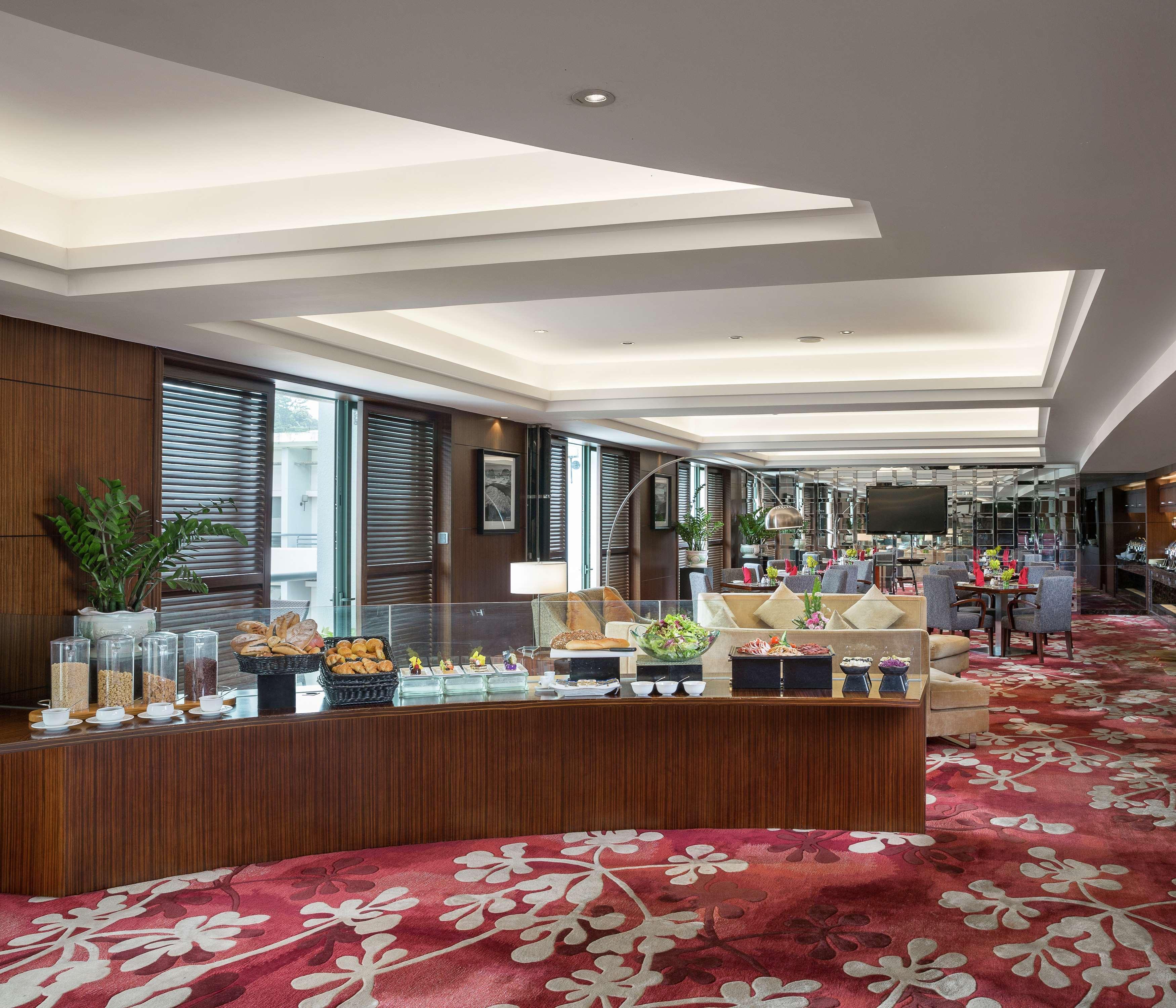 Hotel Hilton Science City, Free Shuttle Bus During Fair Guangzhou