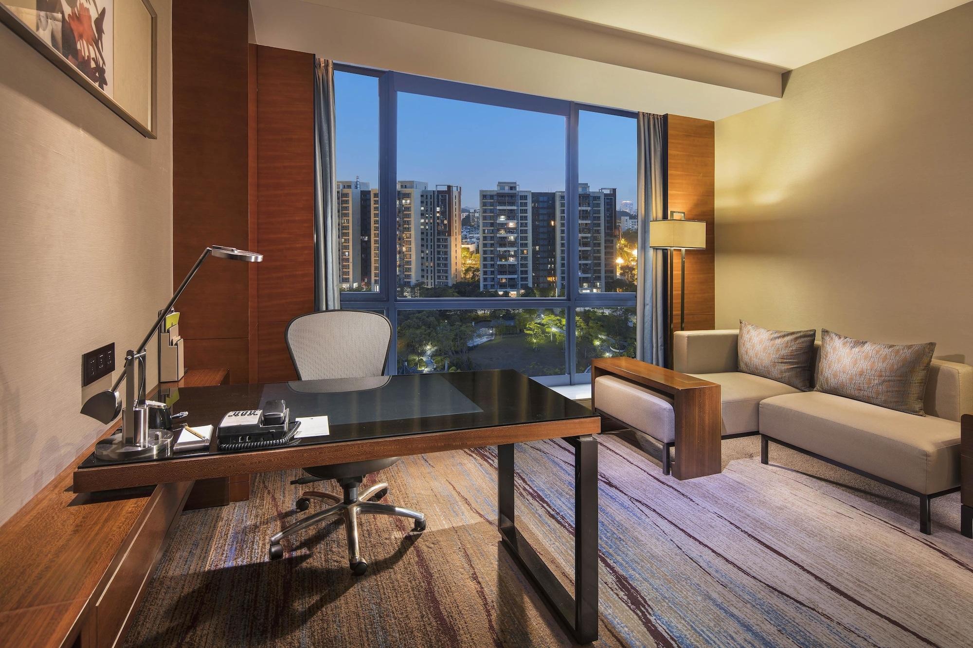 Doubletree By Hilton Science City-free Shuttle Bus Service During Fair Period