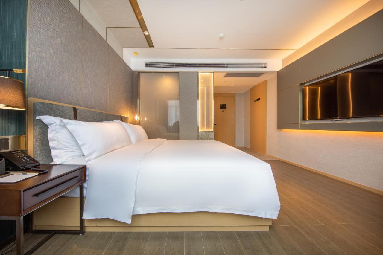 Hotel Paco South Railway Station Panyu Changlong Branch 3*