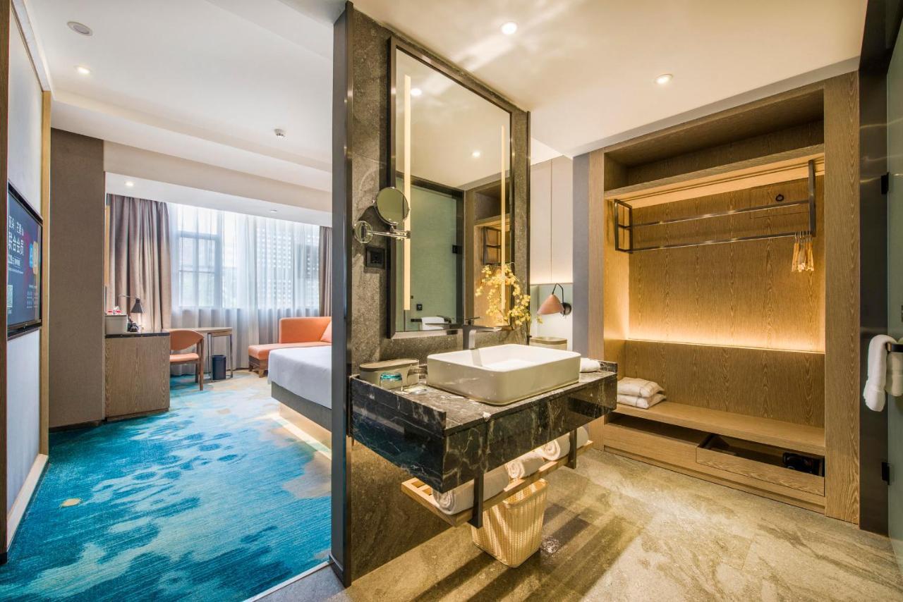 Atour X Zhujiang New Town Tianhe Park Station-free Shuttle Bus To Fair Hotel 5*