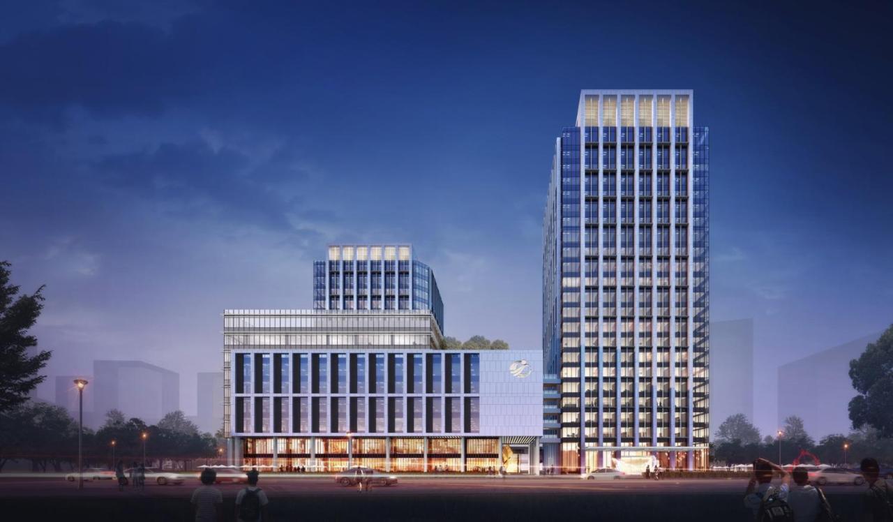 Hotel Pazhou Ln Dongfang Hotel-free Shuttle Bus To The Pazhou Convention Complex During Fair Period