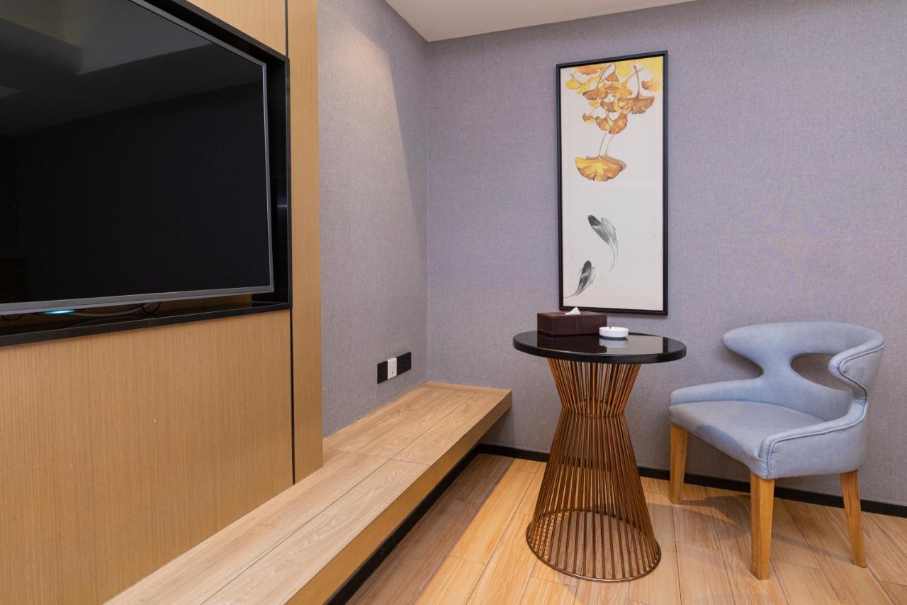 Hotel Orange Tree International Zhujiang New Town Huacheng Sqaure Branch - Free Shuttle Bus To Fair Complex During Fair Period 3*