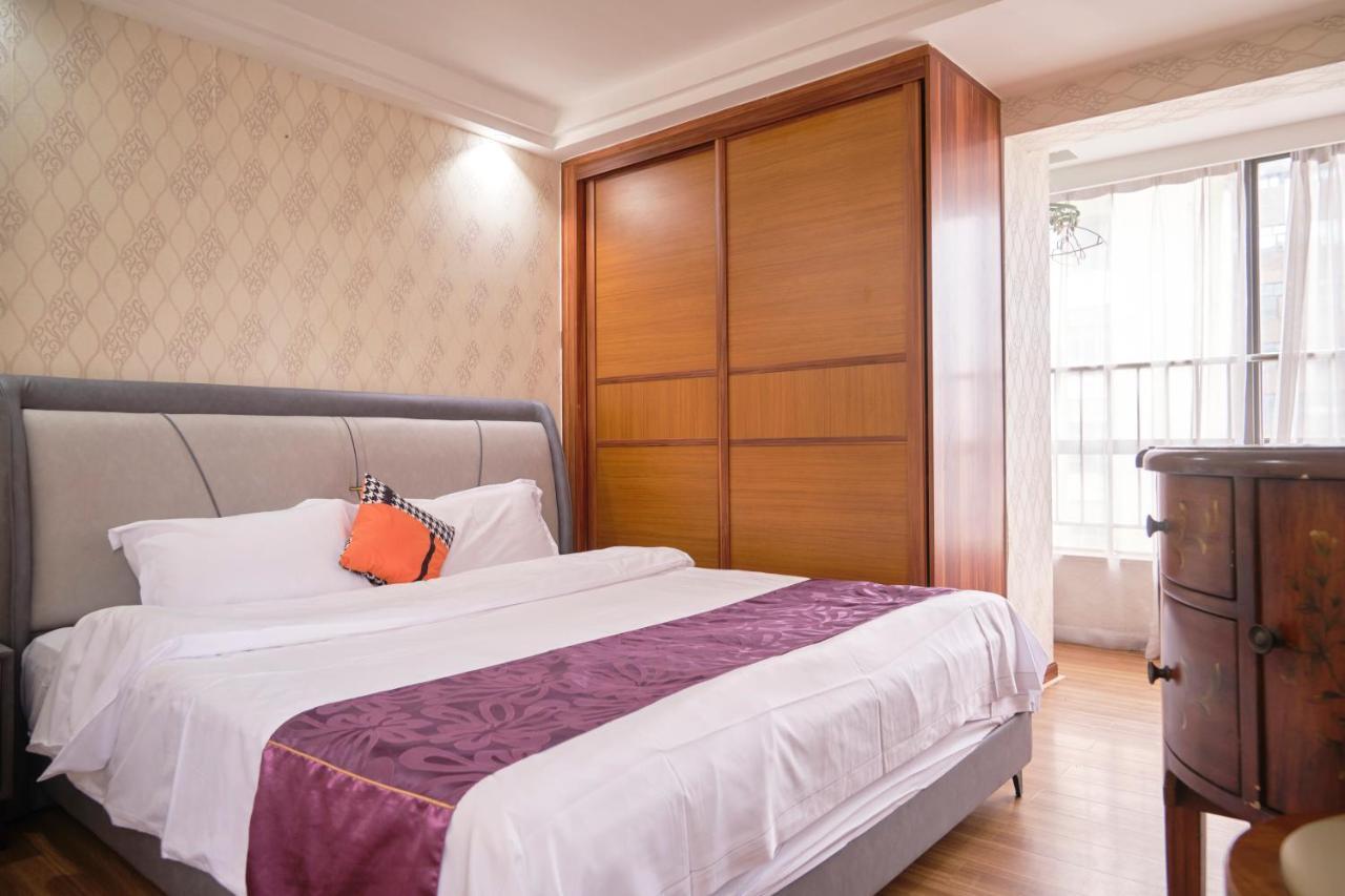 Uhome Service Apartment