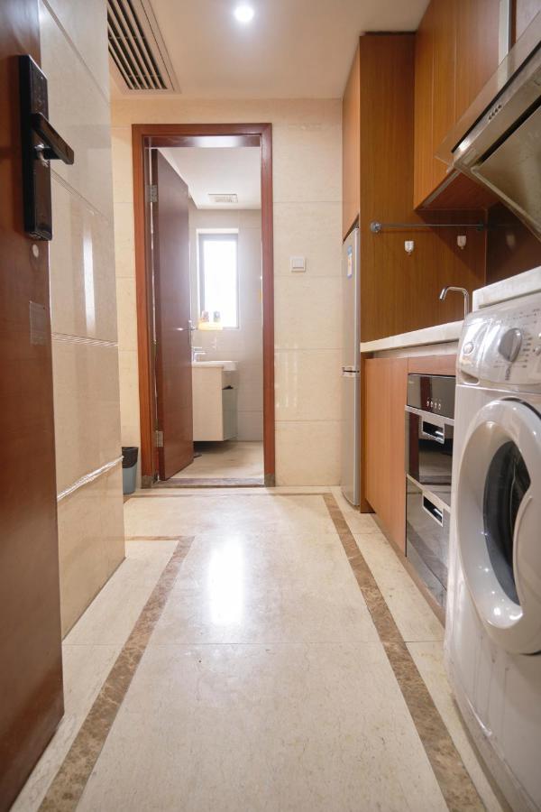 Uhome Service Apartment