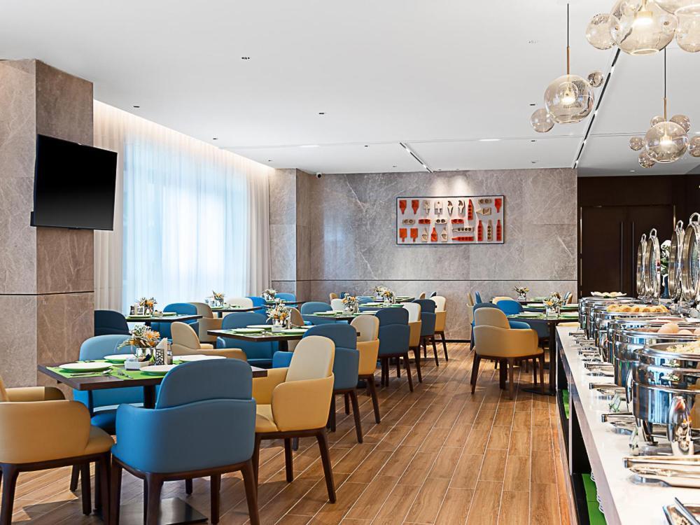 Hampton By Hilton Railway Station 4*