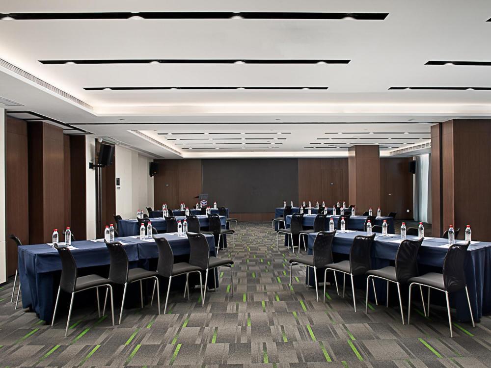 Hampton By Hilton Railway Station 4* Guangzhou