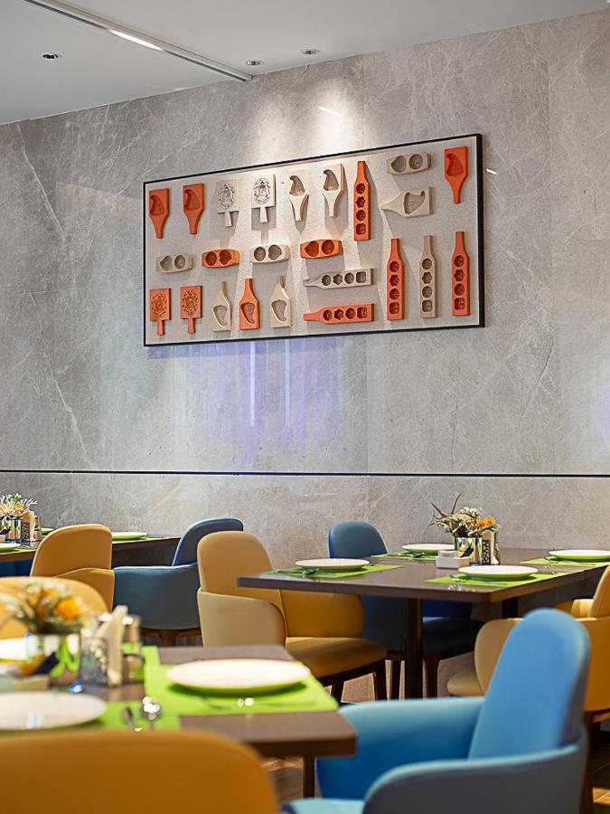 Hampton By Hilton Railway Station 4* Guangzhou