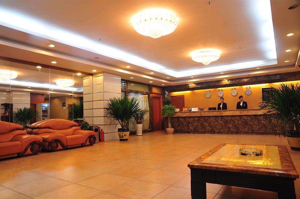 Hotel Guangdong Konggang Guangzhou