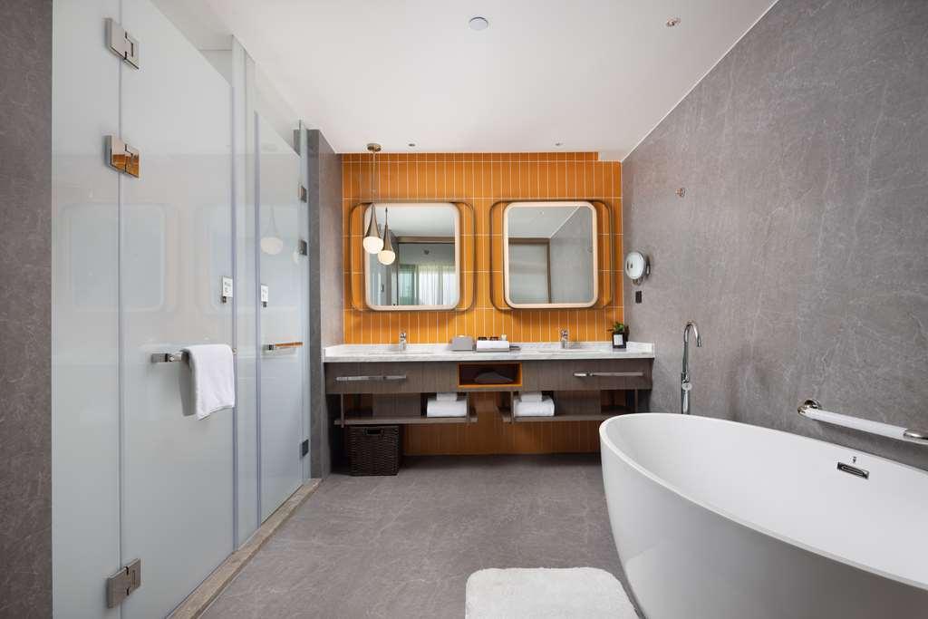 Hotel Home2 By Hilton Conghua