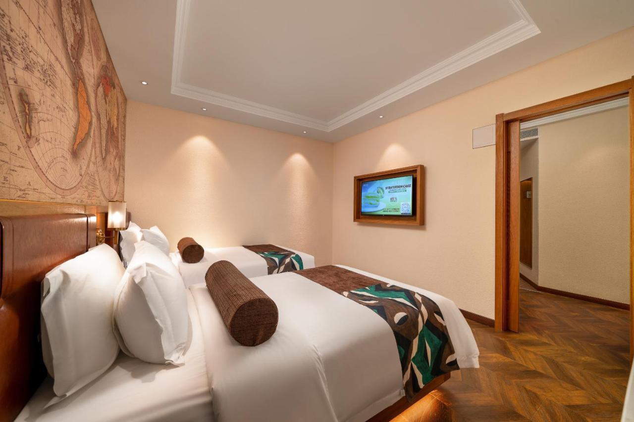 James Joyce Coffetei- Beijing Road Metro Station Pedestrian Street Branch Hotel Guangzhou