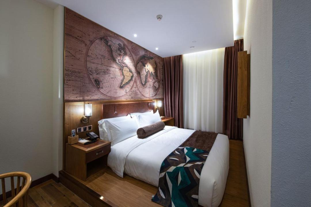James Joyce Coffetei- Beijing Road Metro Station Pedestrian Street Branch 4* Guangzhou