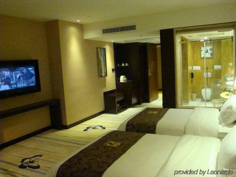 Meihao Mingyue International Finance Keyun Road Metro Branch 4*