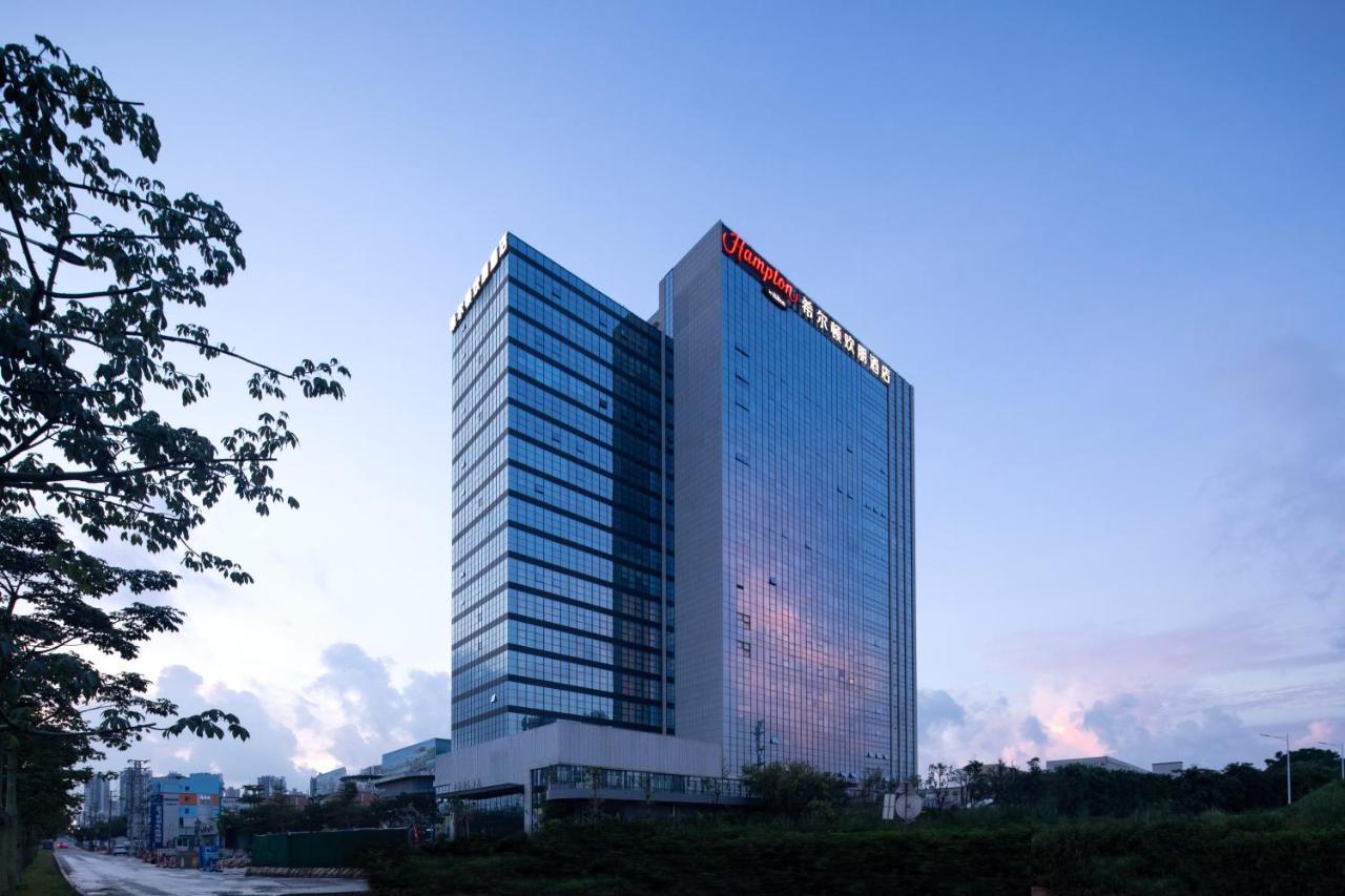 Hampton By Hilton Xintang Offers Complimentary Shuttle Services During Phase 1 And Phase 2 Of The Fair 5*