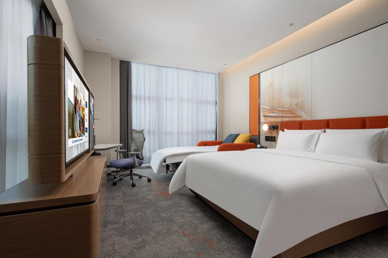 Hampton By Hilton Xintang Offers Complimentary Shuttle Services During Phase 1 And Phase 2 Of The Fair