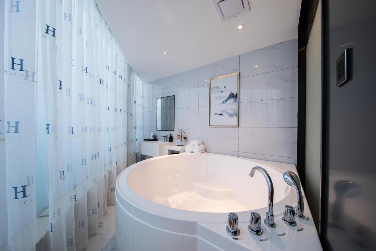 Ausotel By Argyle Baiyun International Airport Renhe Metro Exit B 4* Guangzhou