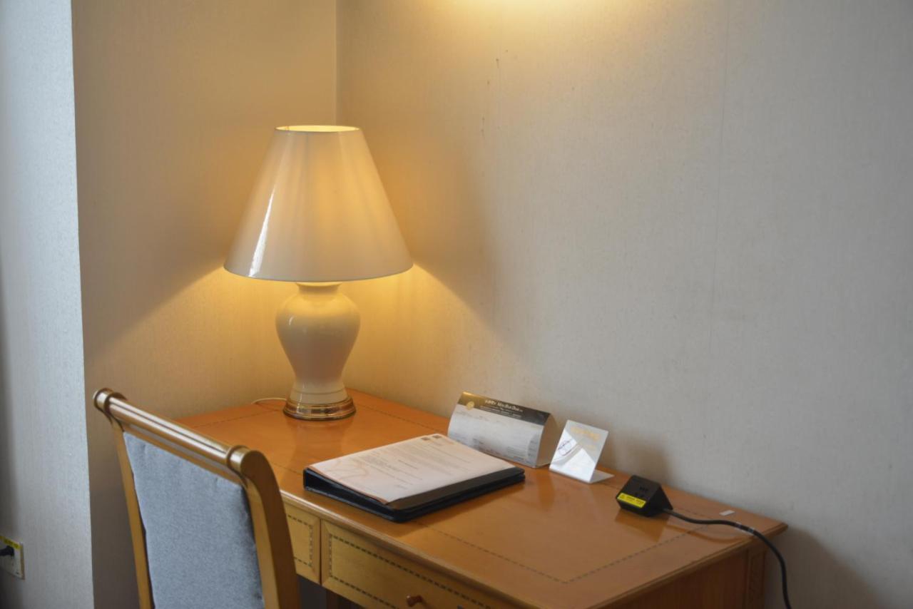 Rosedale Hotel&suites Hotel